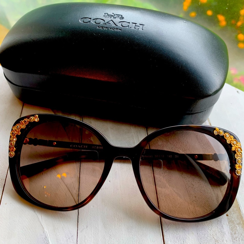 Coach Sunglasses HC8186B Dark Tortoise